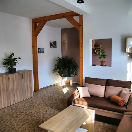 An Der Historischen Heuwaage